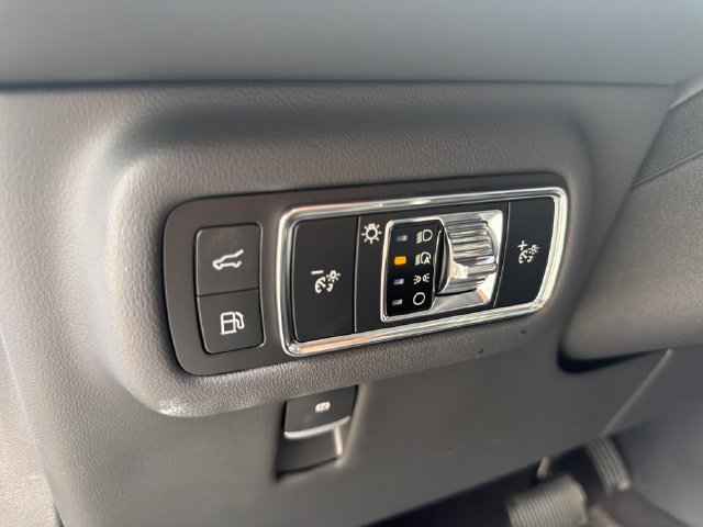 New 2026 Lincoln Nautilus Reserve AWD/4WD image 22