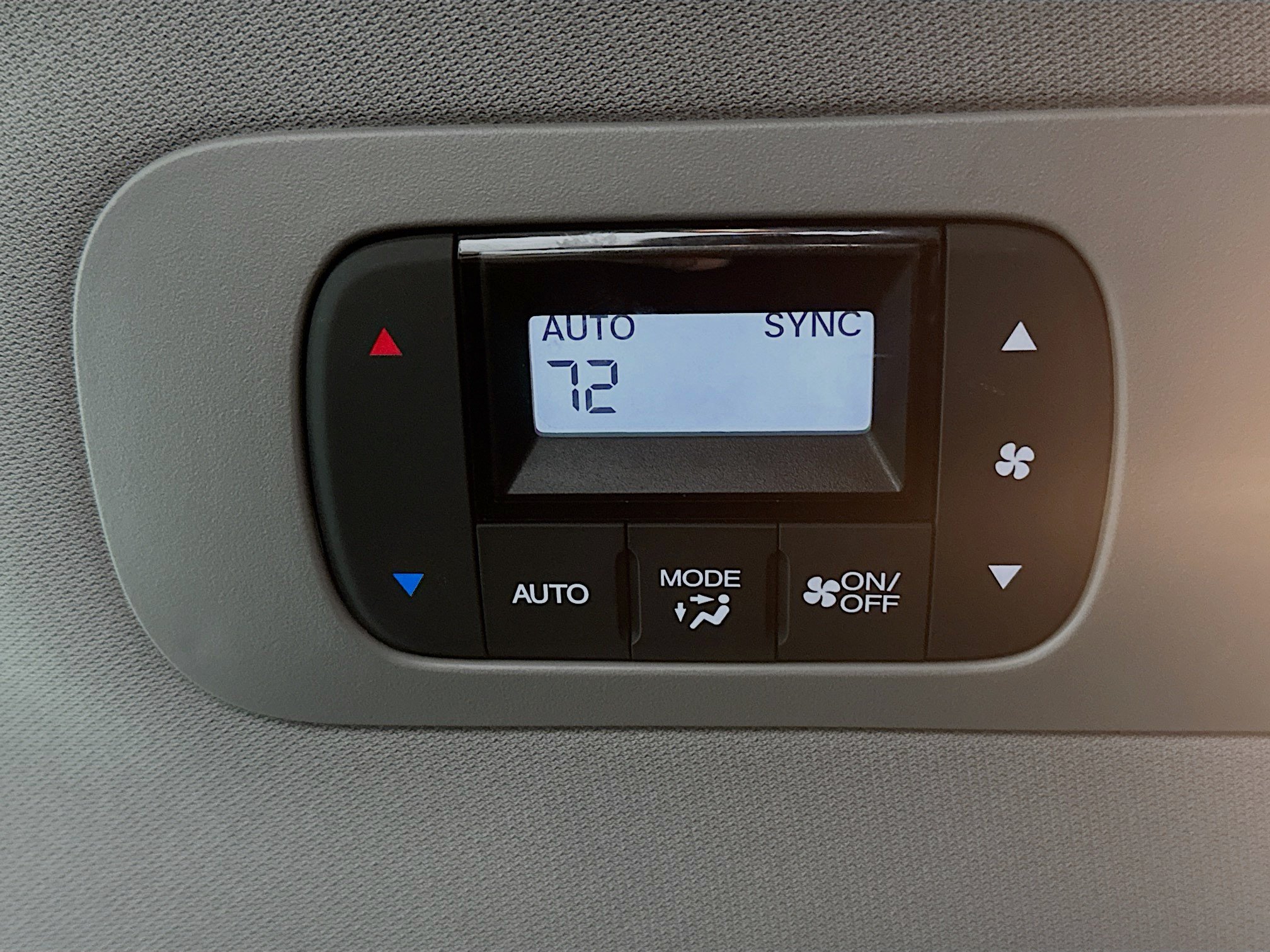 Used 2023 Honda Odyssey EX-L image 23