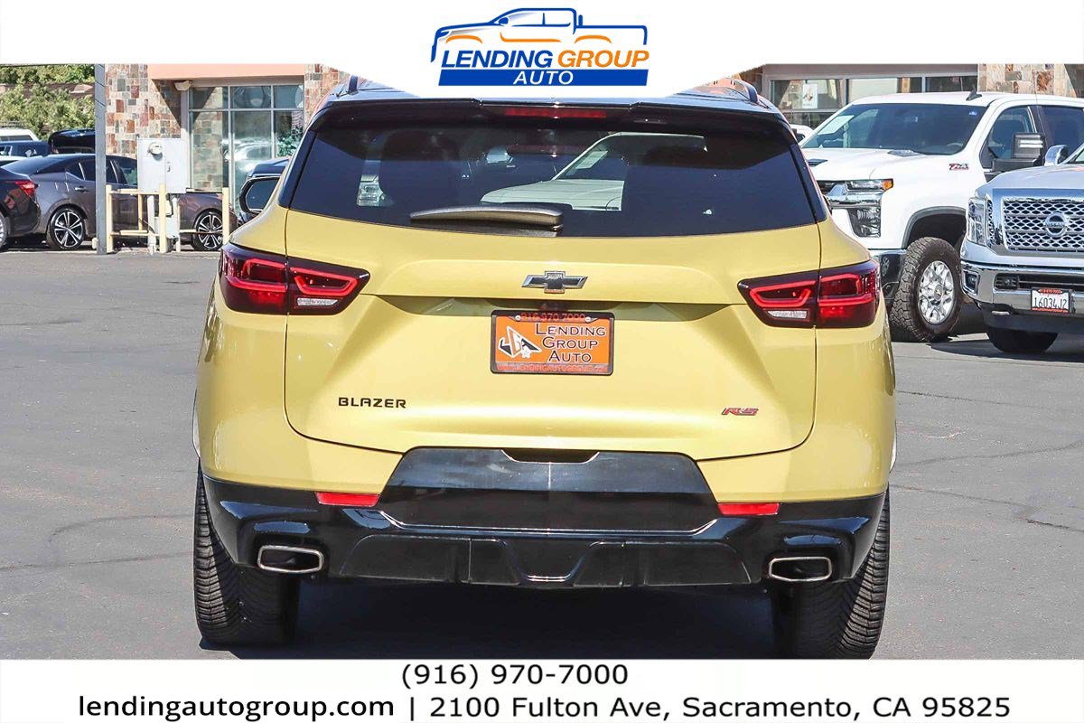 Used 2023 Chevrolet Blazer RS w/ Driver Confidence II Package image 3