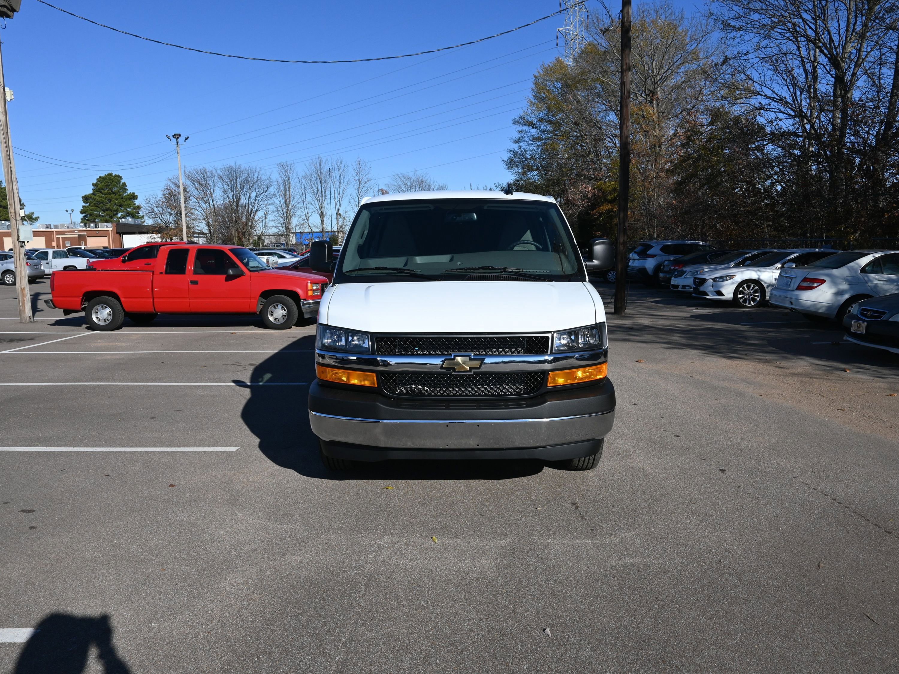 New 2025 Chevrolet Express 2500 w/ Driver Convenience Package image 4