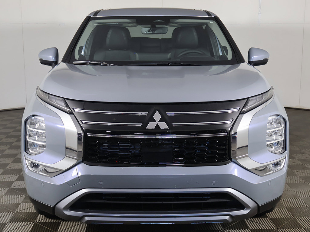 New 2026 Mitsubishi Outlander SE FWD image 13