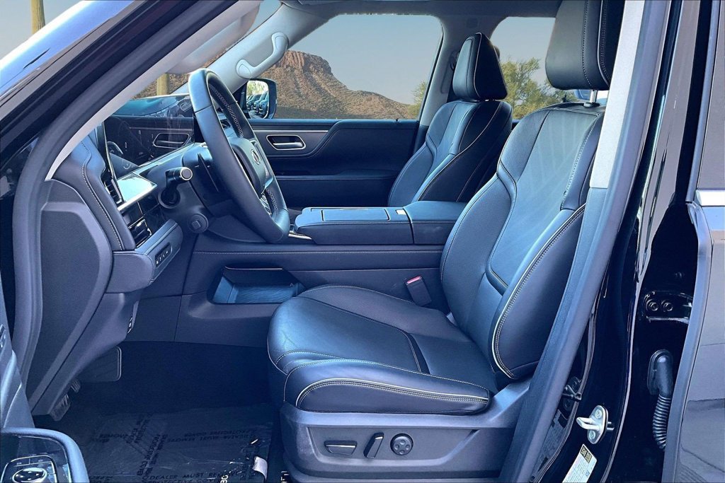 Used 2026 INFINITI QX80 Luxe w/ Cargo Package RWD image 25