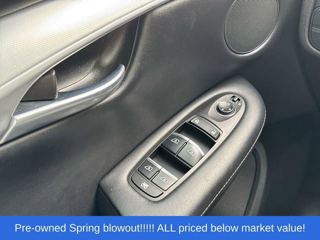 Used 2019 INFINITI QX50 Luxe w/ Navigation Package AWD/4WD image 35