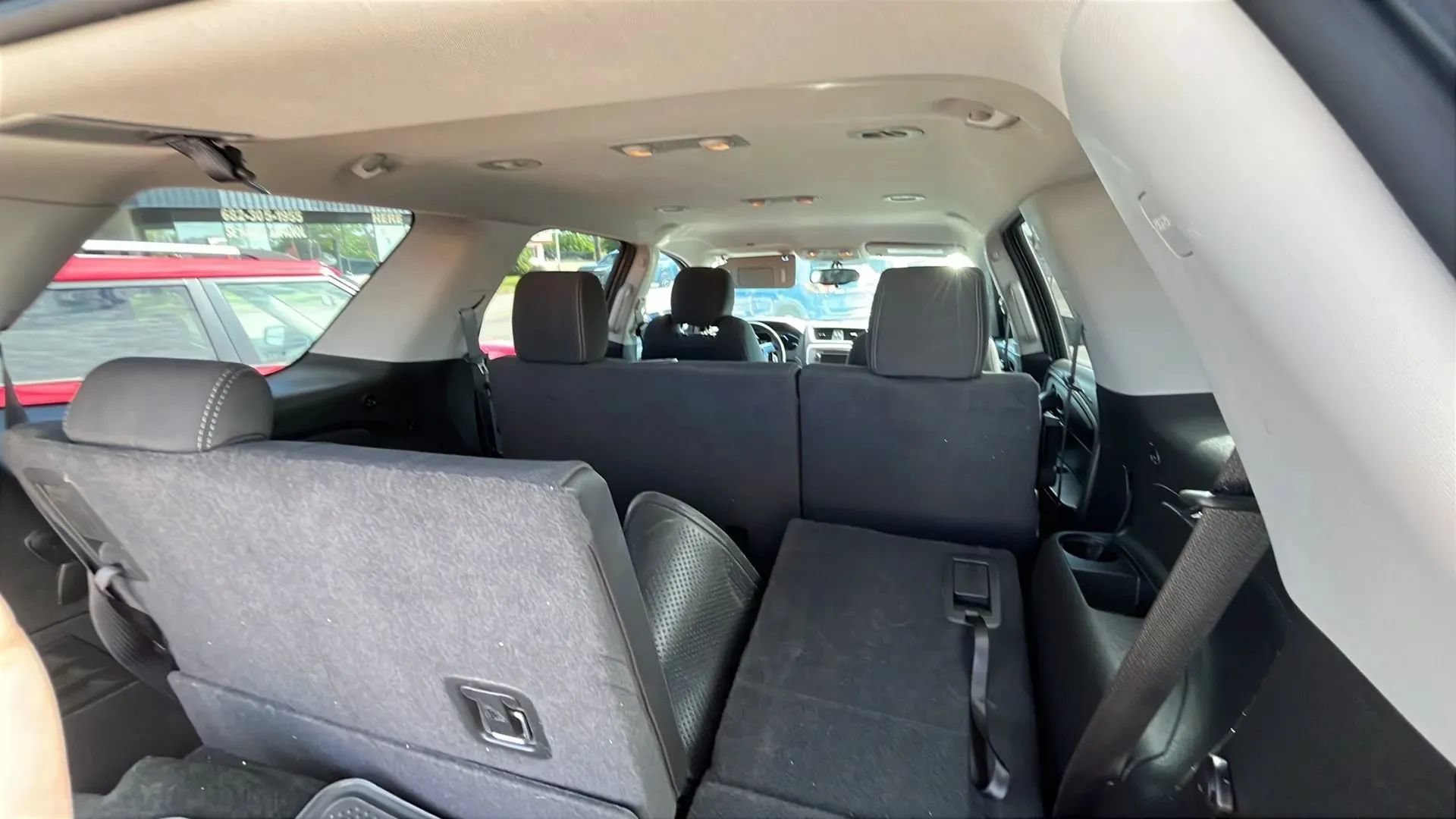 Used 2014 GMC Acadia SLE FWD image 11