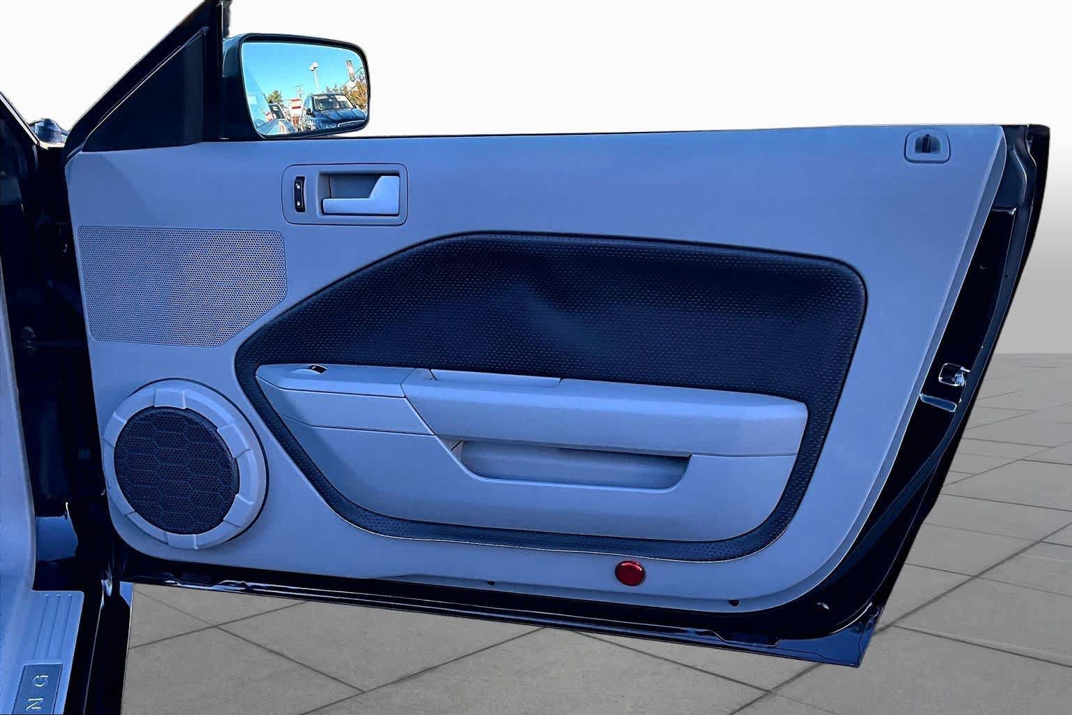 Used 2008 Ford Mustang GT Premium RWD image 20