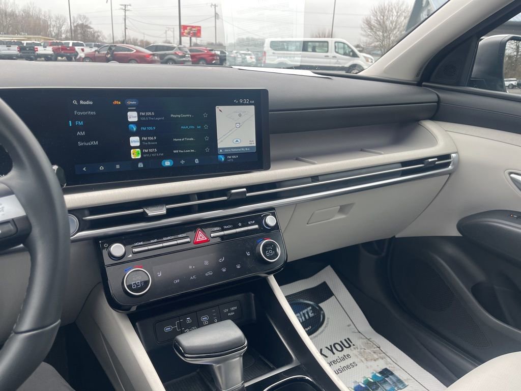 Used 2025 Hyundai Tucson SEL image 28