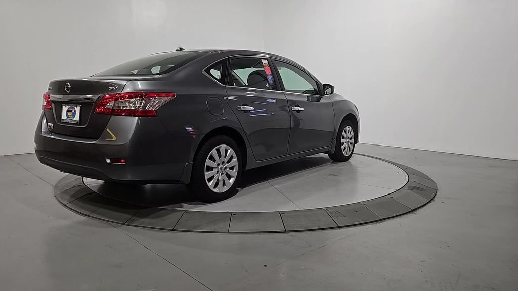 Used 2015 Nissan Sentra SV FWD image 5