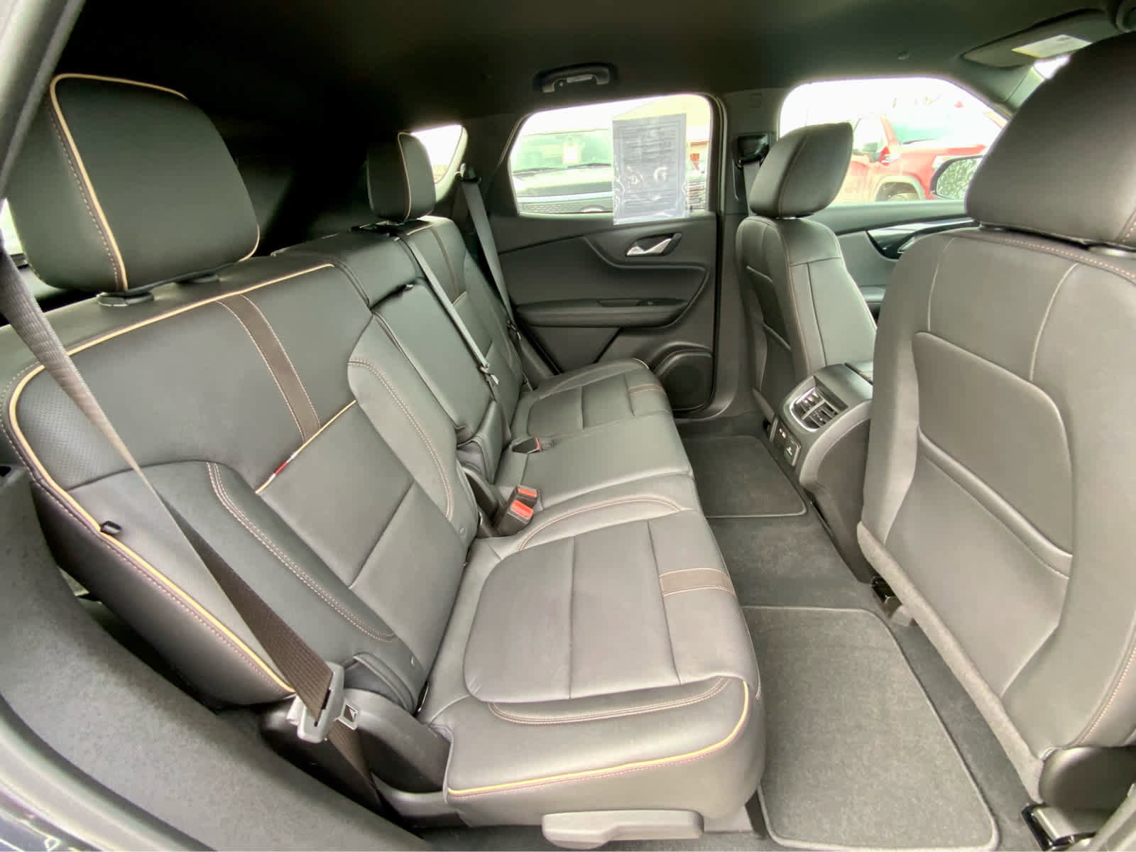 Used 2022 Chevrolet Blazer Premier image 25