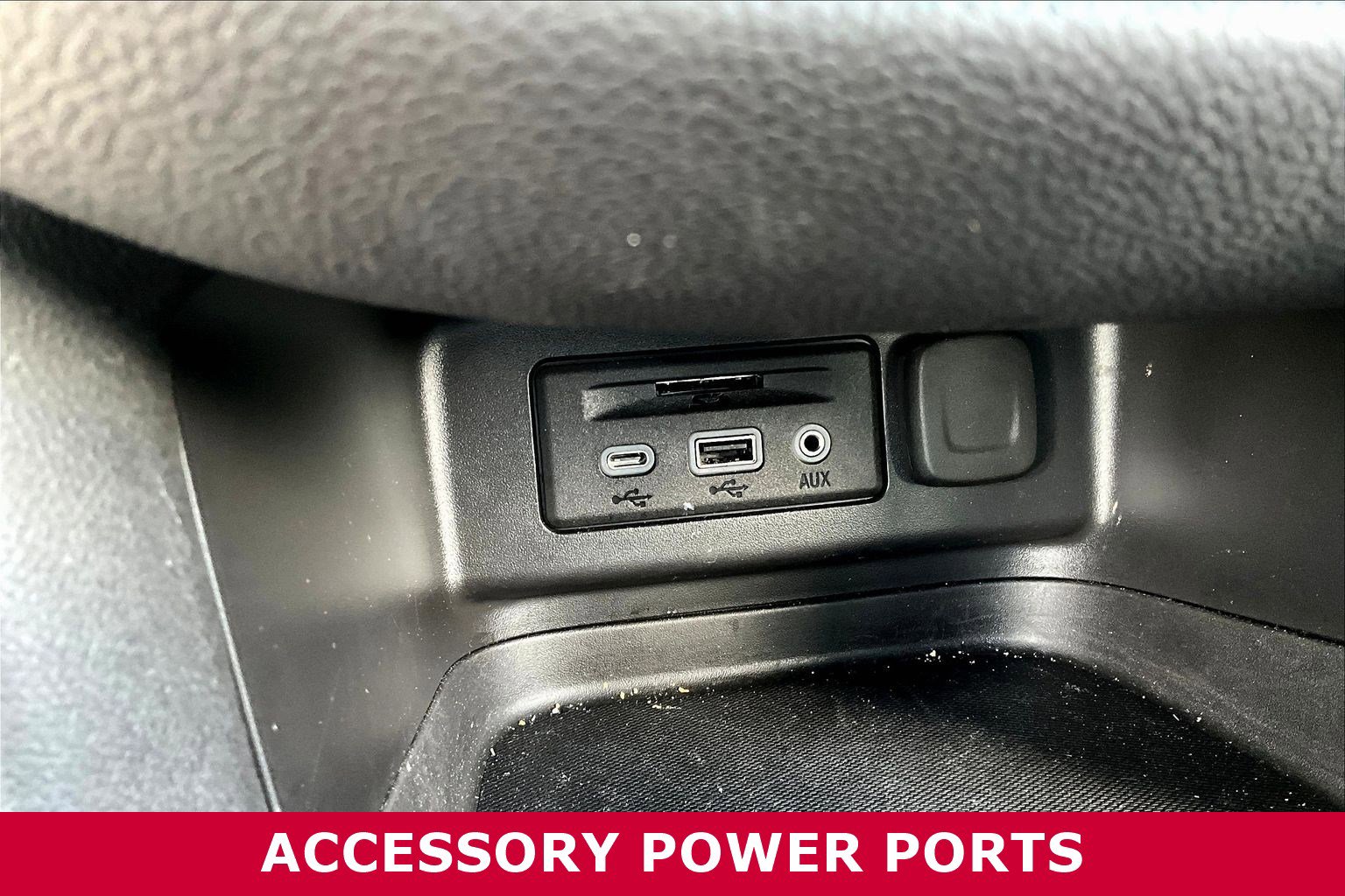 Used 2024 Chevrolet Equinox RS w/ RS Leather Package FWD image 16