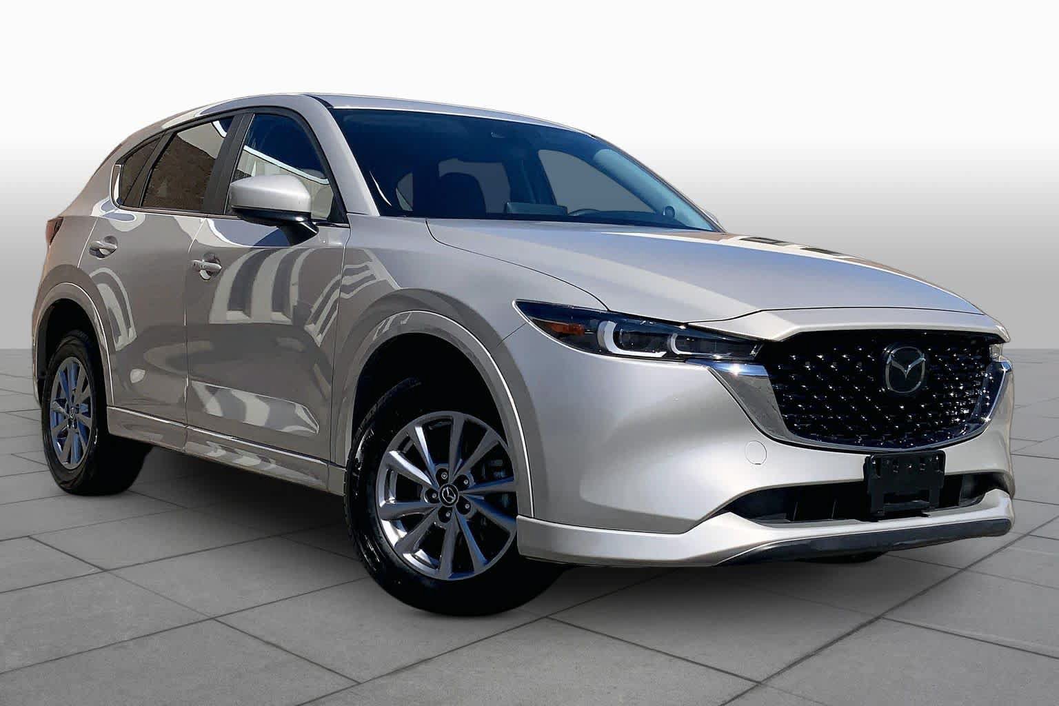 Used 2024 MAZDA CX-5 AWD 2.5 S w/ Preferred Package image 3
