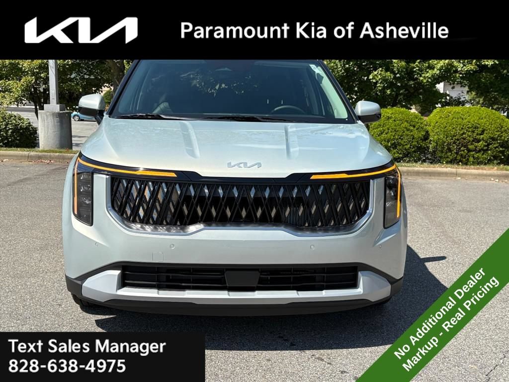 New 2026 Kia Carnival EX FWD image 2