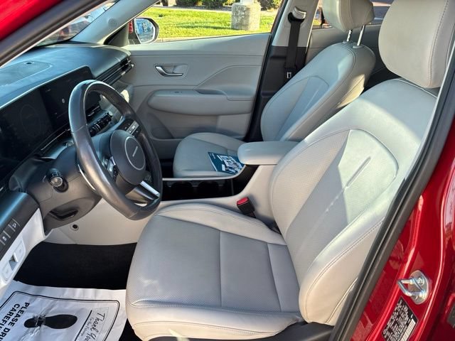 Used 2024 Hyundai Kona Limited AWD/4WD image 5