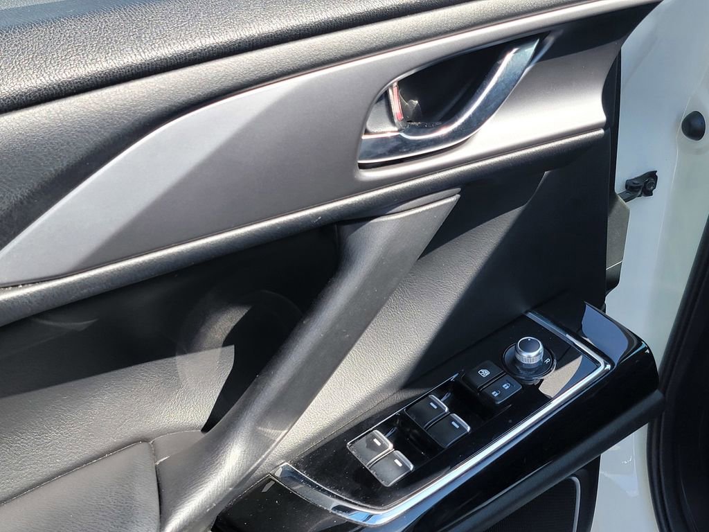 Used 2020 MAZDA CX-9 Touring w/ Touring Premium Package image 14