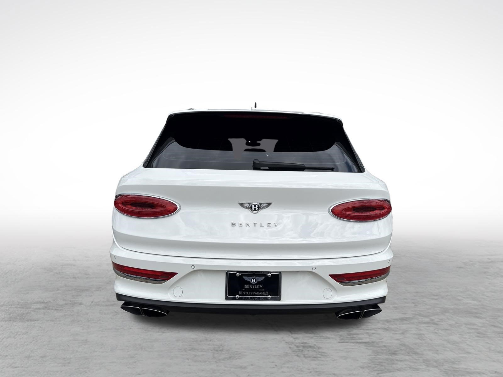 Used 2022 Bentley Bentayga AWD/4WD image 9
