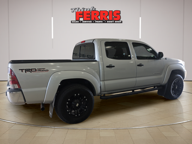 Used 2012 Toyota Tacoma 4x4 Double Cab w/ SR5 Pkg image 5