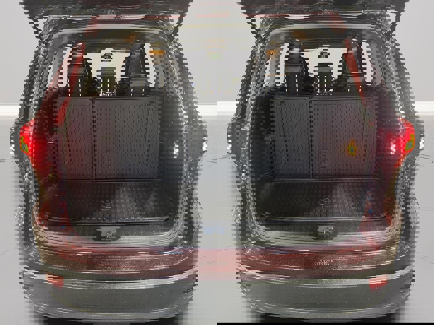 Used 2018 Toyota Highlander XLE image 9