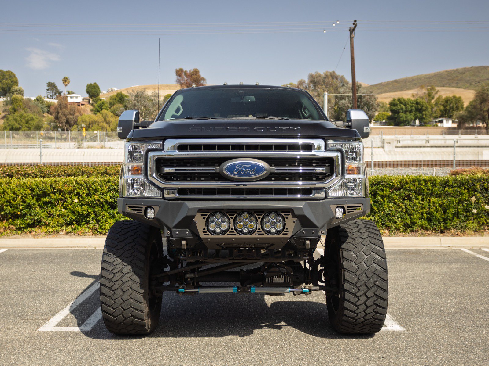 Used 2021 Ford F250 Lariat w/ Chrome Package AWD/4WD image 2