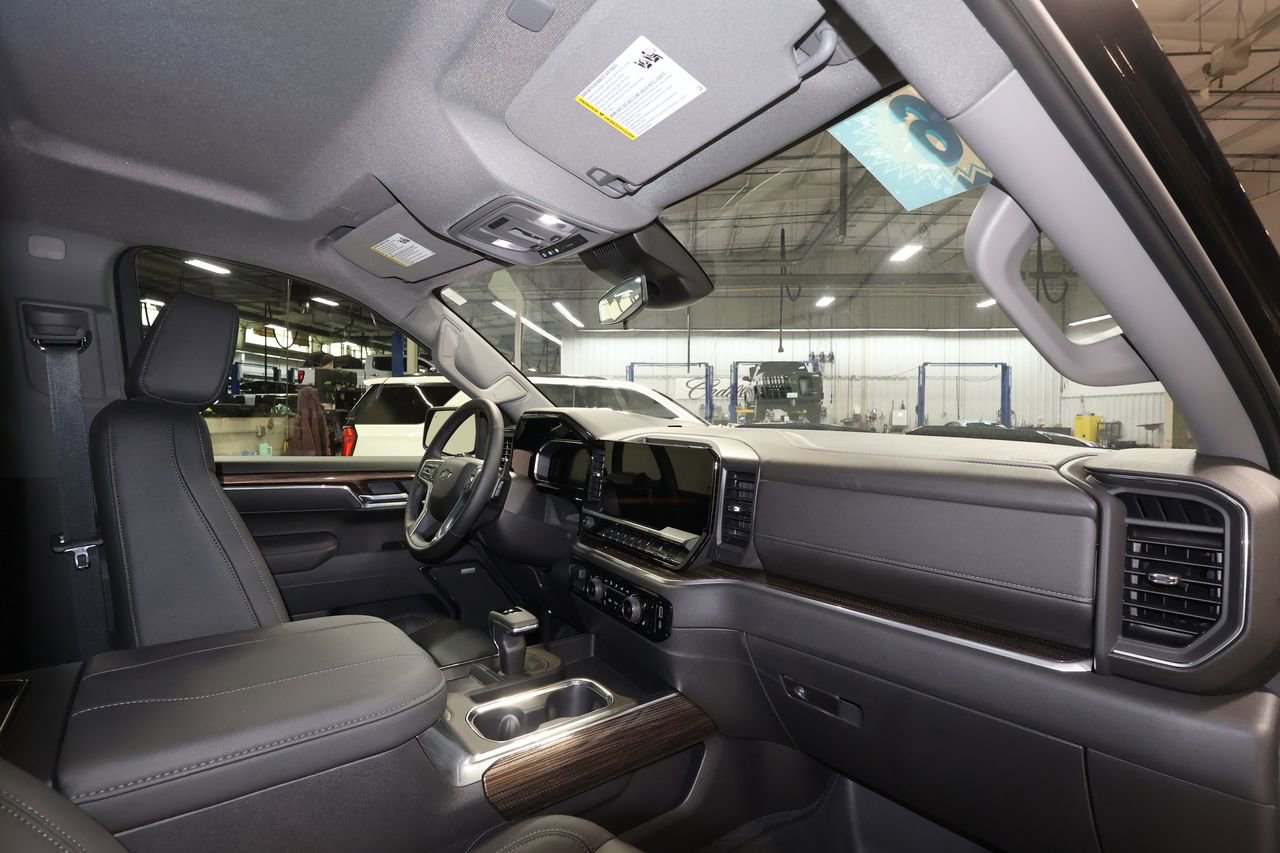 Certified 2026 Chevrolet Silverado 1500 LT Trail Boss w/ LT Trail Boss Premium Package image 29