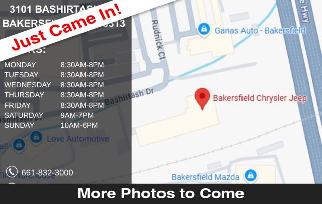 Used 2026 Chrysler Pacifica Pinnacle FWD image 5