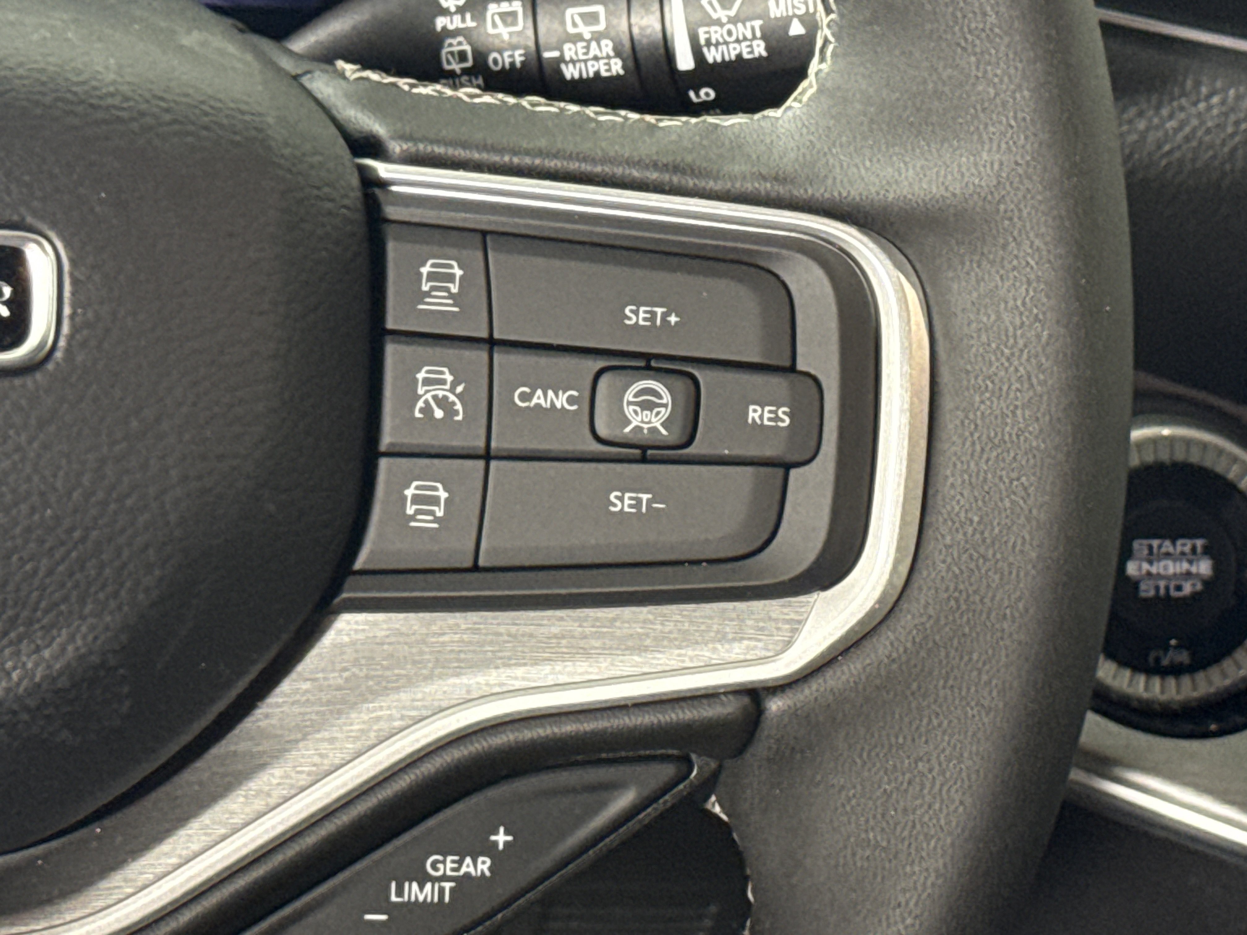 New 2026 Jeep Grand Wagoneer Limited AWD/4WD image 18