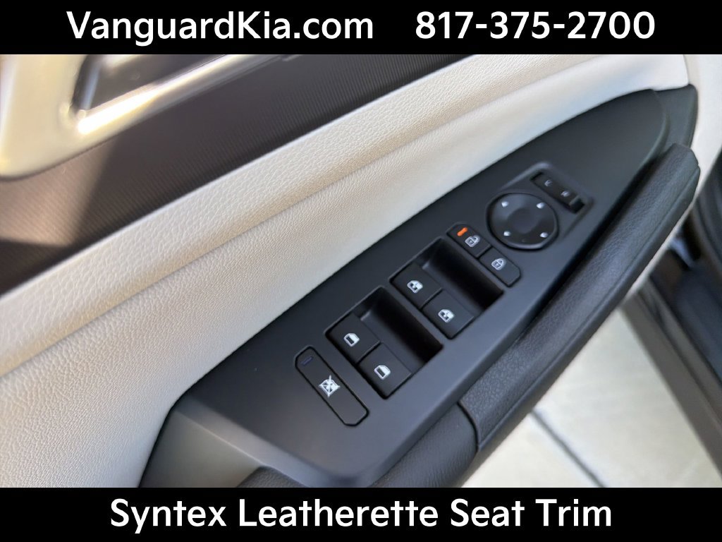 Certified 2026 Kia Sportage EX FWD image 17