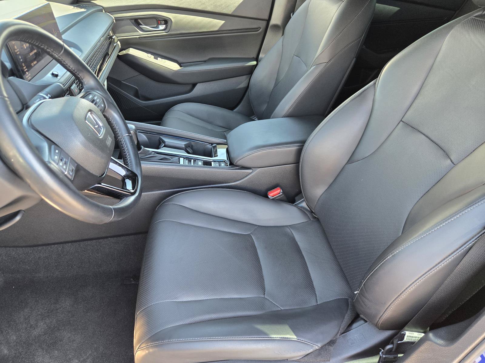 Used 2025 Honda Accord Sport image 21