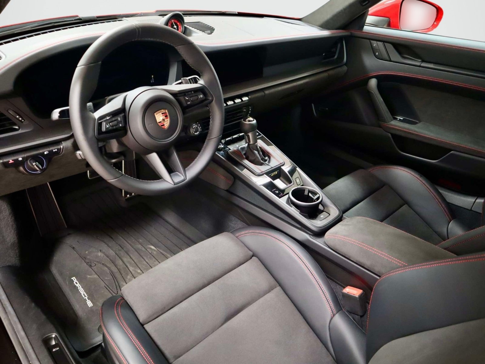 Used 2026 Porsche 911 GT3 RWD image 18