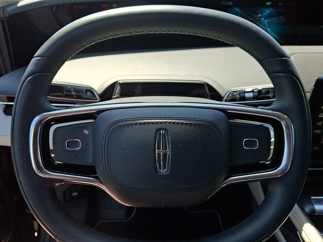 Certified 2025 Lincoln Nautilus Reserve AWD/4WD image 20