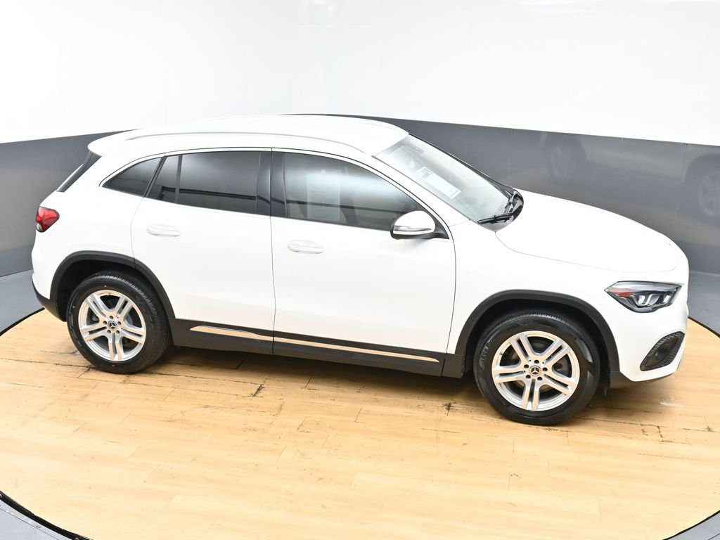 Used 2022 Mercedes-Benz GLA 250 w/ Premium Package Lite image 51