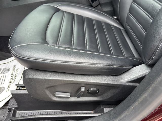 Certified 2024 Ford Edge SEL w/ Convenience Package AWD/4WD image 12