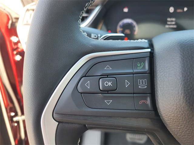 New 2025 Jeep Grand Cherokee Altitude image 30