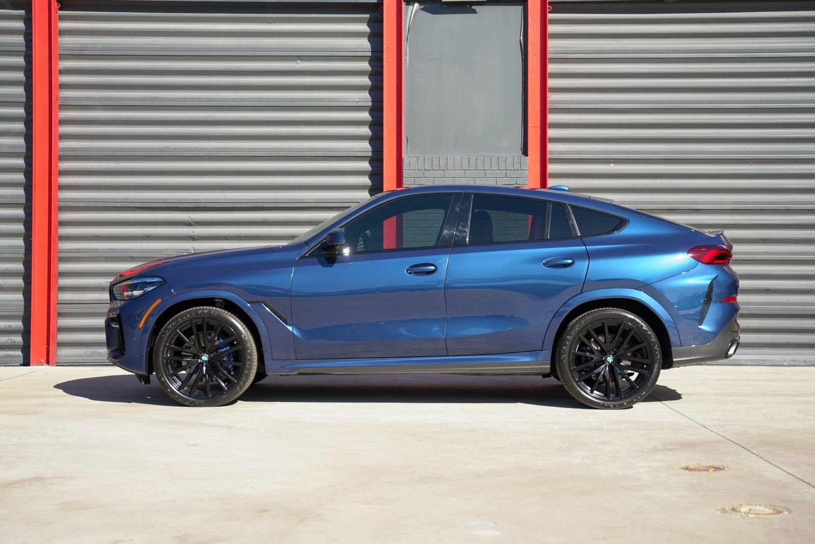 Used 2023 BMW X6 xDrive40i w/ M Sport Package video 2