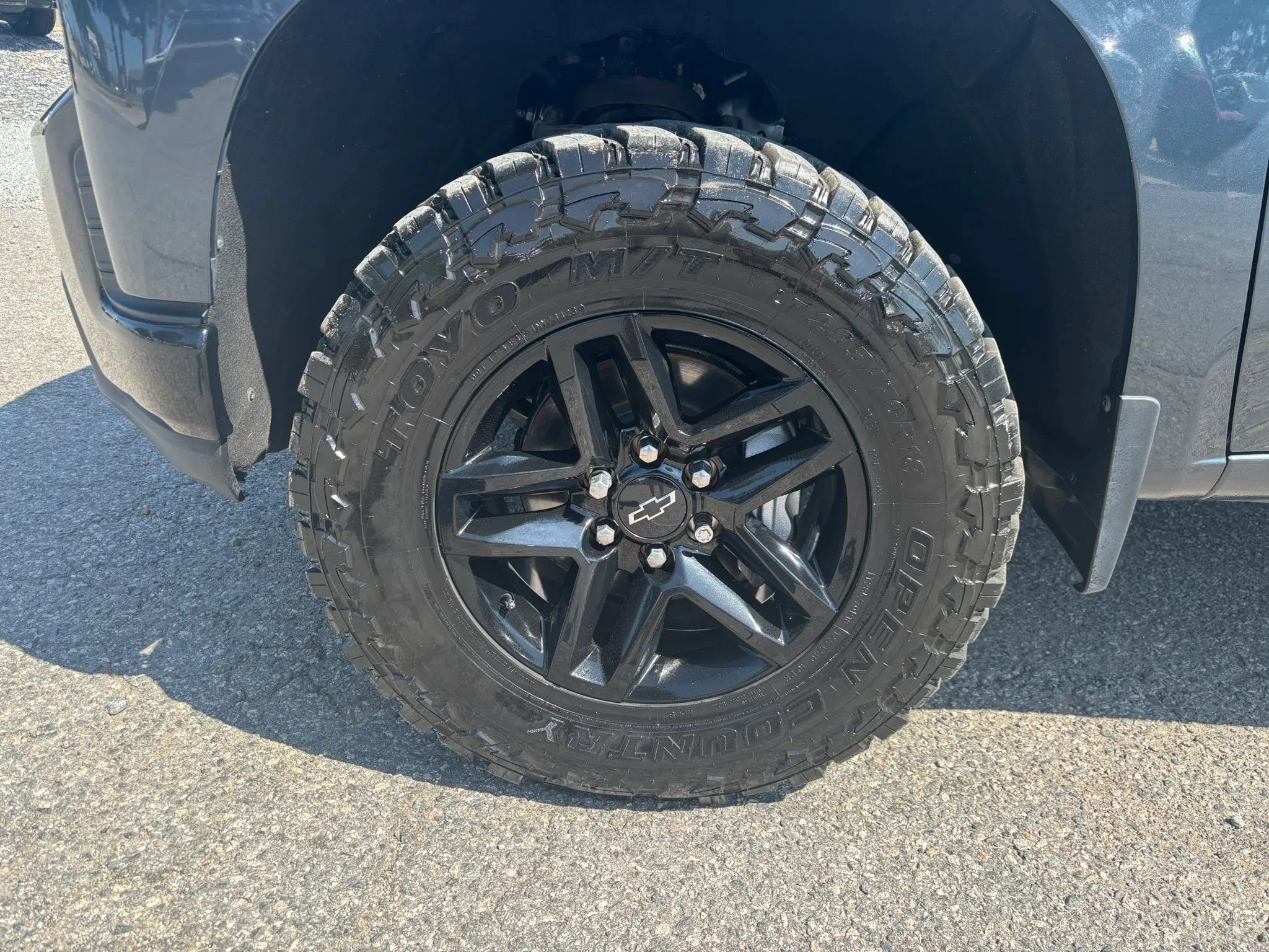 Used 2019 Chevrolet Silverado 1500 Custom Trail Boss w/ Custom Convenience Package AWD/4WD image 10