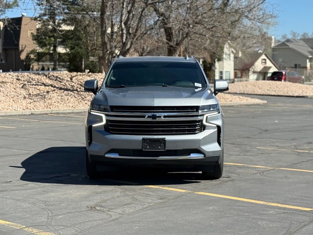 Used 2023 Chevrolet Tahoe LT w/ Luxury Package AWD/4WD image 2