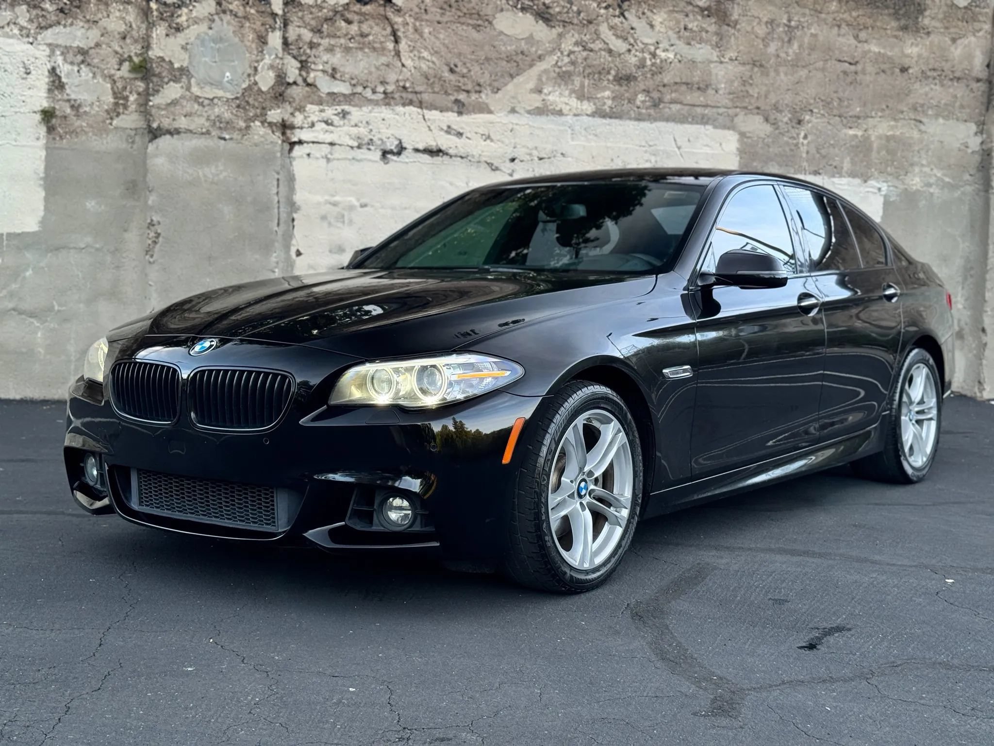 Used 2016 BMW 528i Sedan RWD image 9