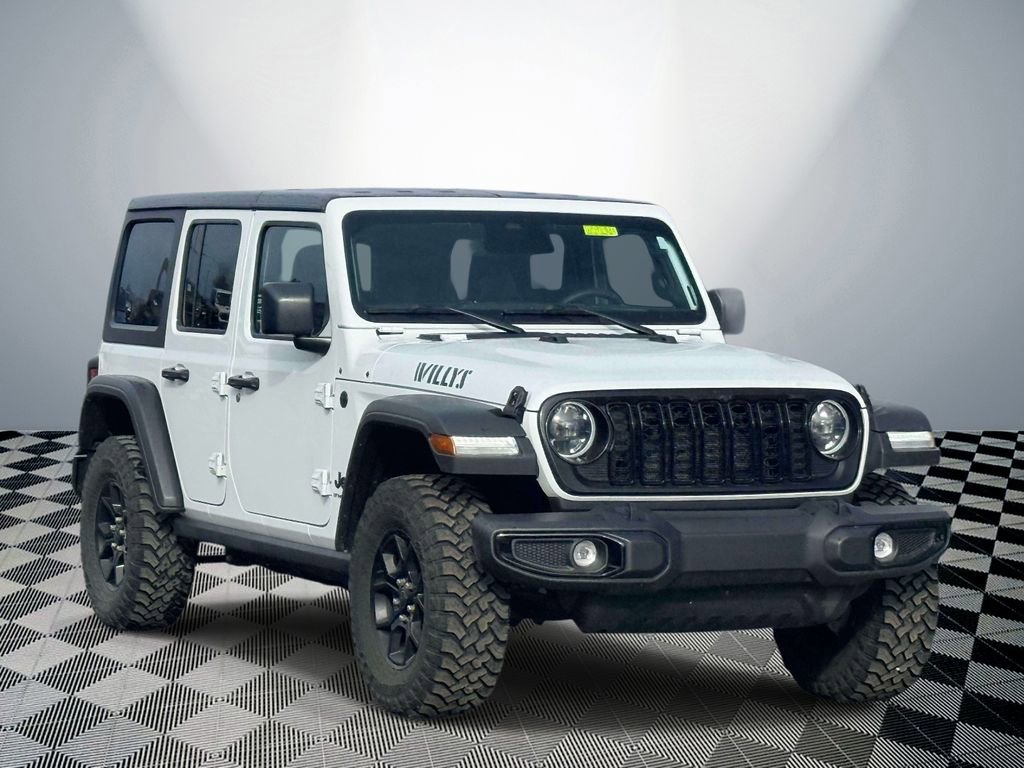 Used 2025 Jeep Wrangler Willys AWD/4WD image 4