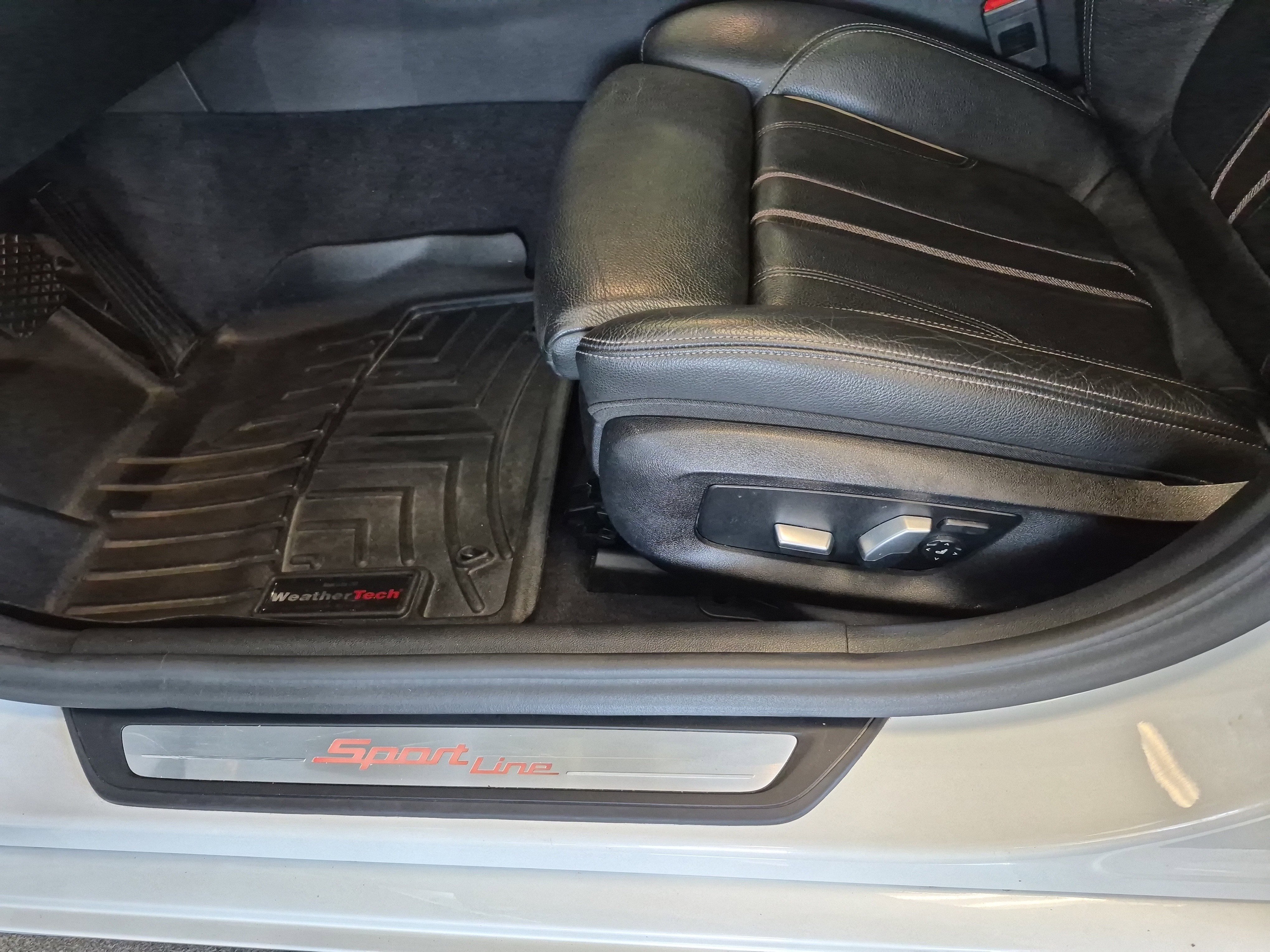 Used 2018 BMW 540i image 11