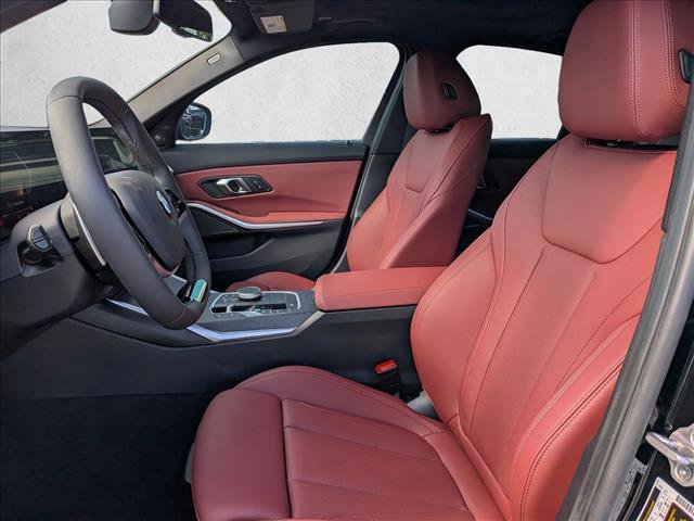 Used 2026 BMW 330i Sedan w/ Premium Package RWD image 4