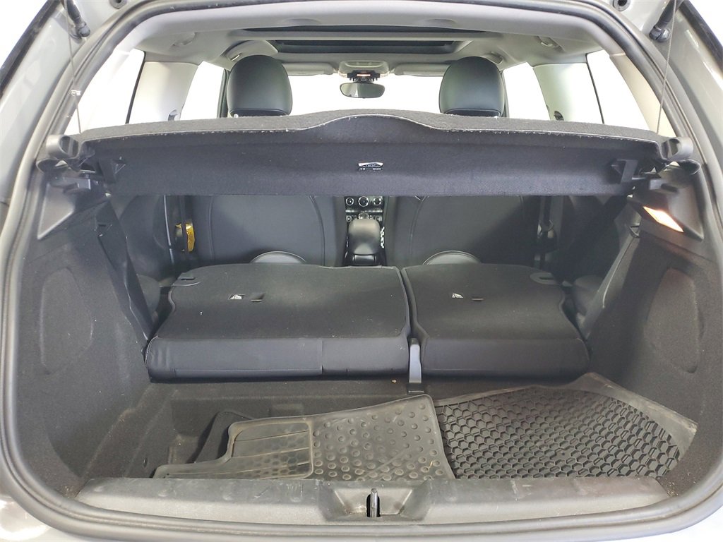 Used 2019 MINI Cooper 2-Door Hardtop image 27