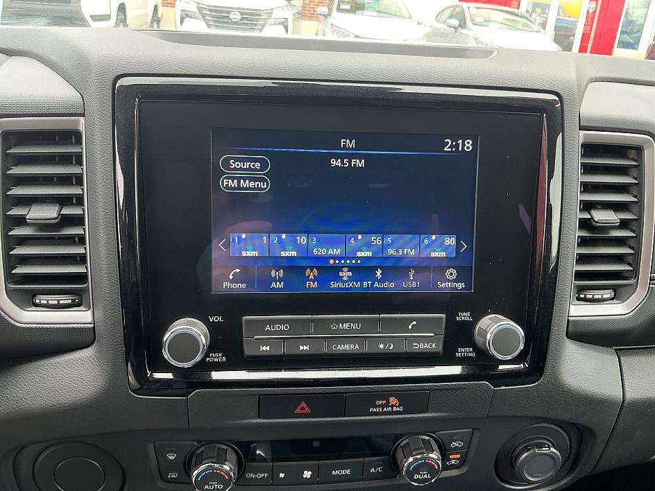 Used 2023 Nissan Frontier SV w/ SV Convenience Package image 16