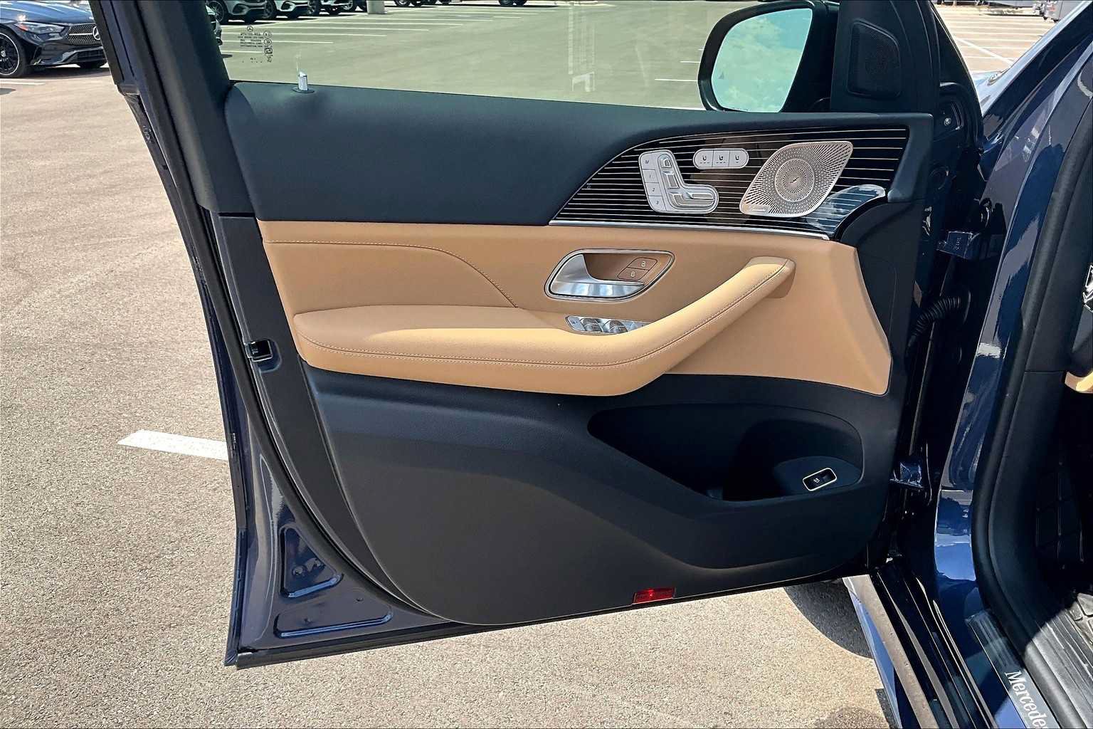 Certified 2026 Mercedes-Benz GLE 450 4MATIC image 10