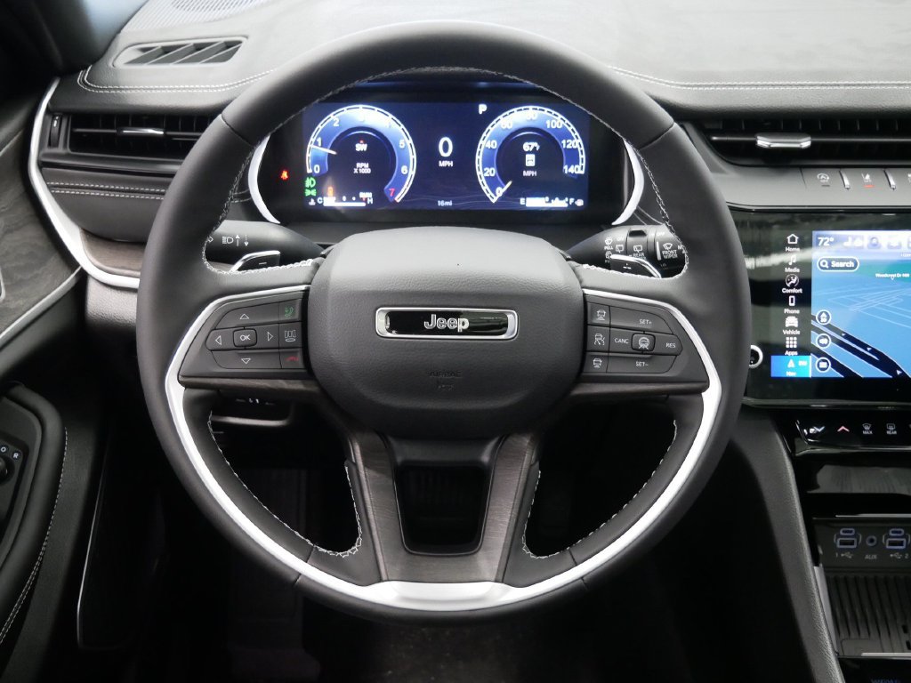 New 2027 Jeep Grand Cherokee L Limited AWD/4WD image 17