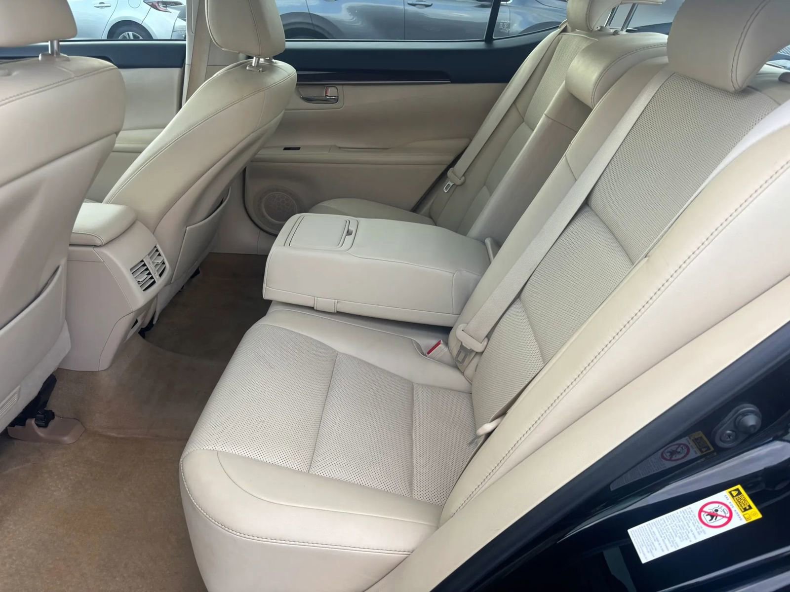 Used 2014 Lexus ES 350 w/ Premium Package FWD image 25