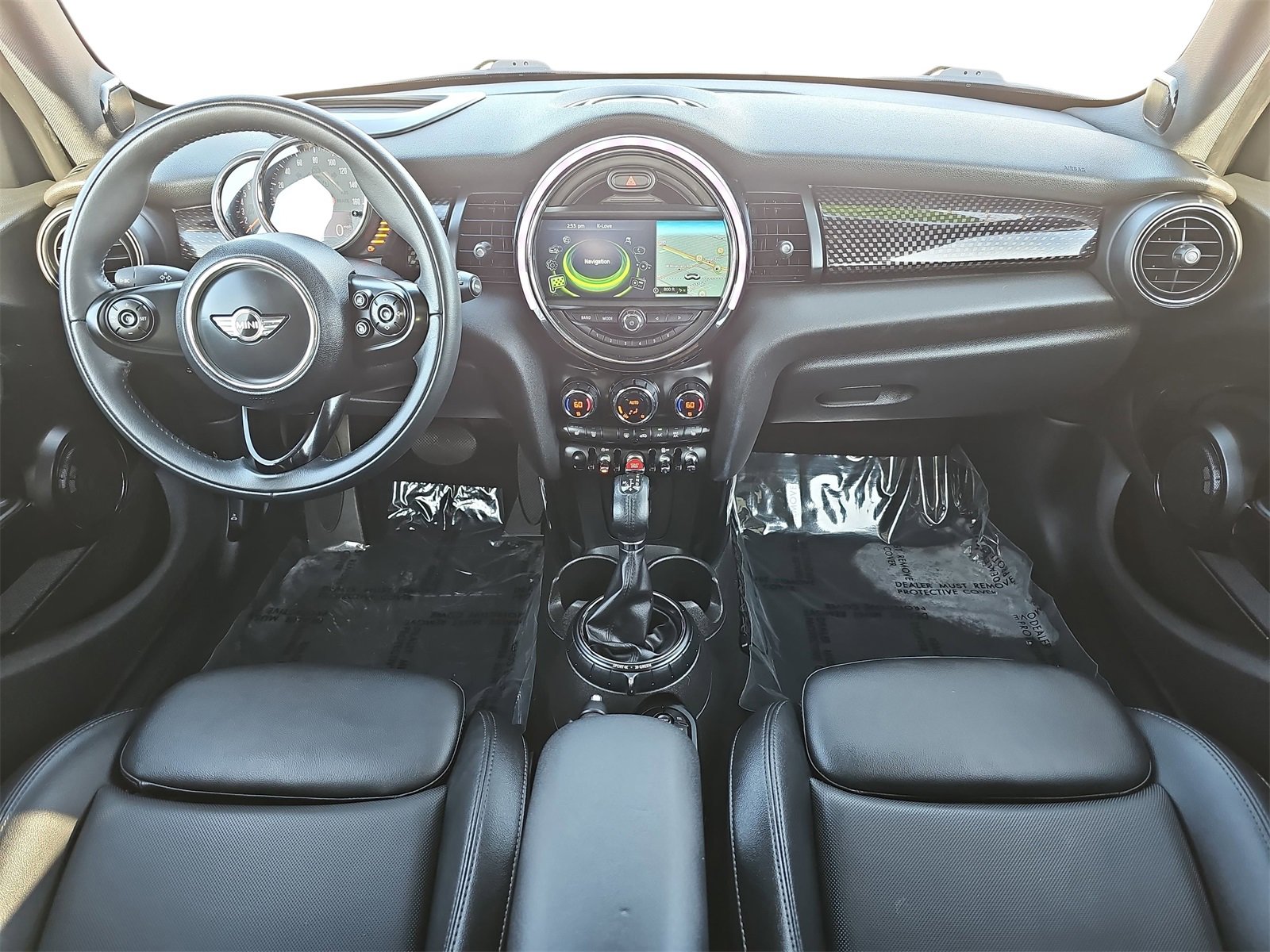 Used 2017 MINI Cooper S image 9