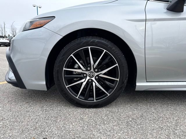 Used 2024 Toyota Camry SE image 33