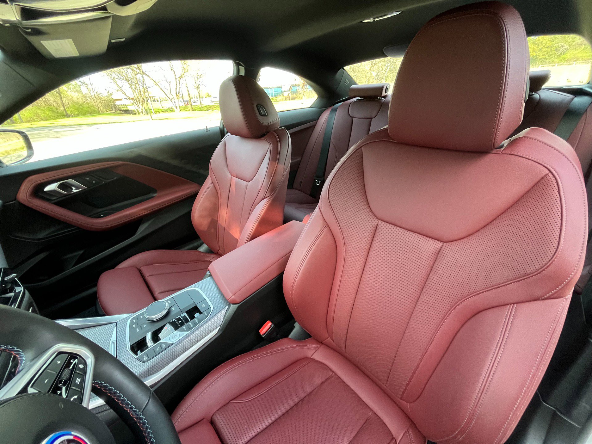 Used 2025 BMW M240i Coupe w/ Premium Package RWD image 10