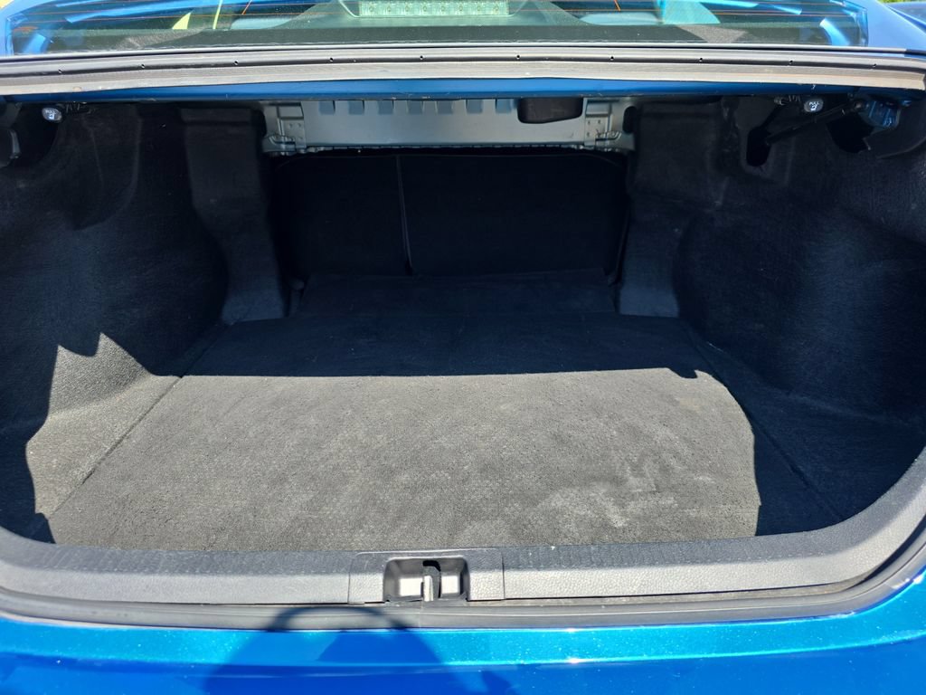 Used 2019 Toyota Camry LE FWD image 30