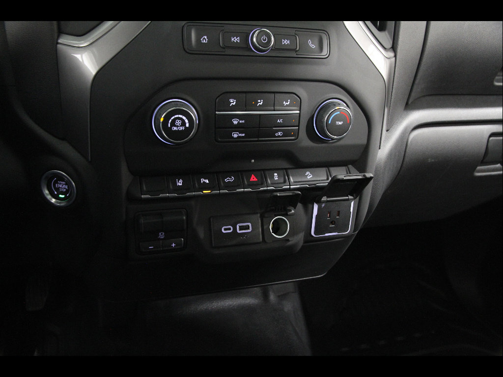 Used 2024 Chevrolet Silverado 2500 W/T image 14