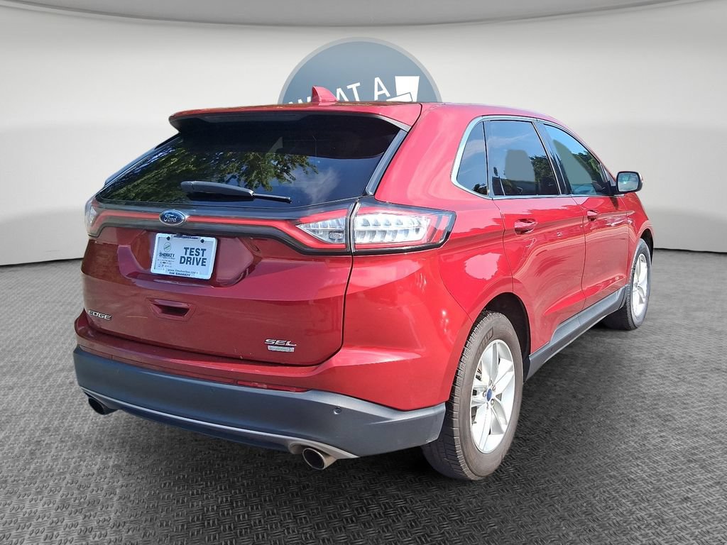 Used 2017 Ford Edge SEL w/ Equipment Group 201A FWD image 3