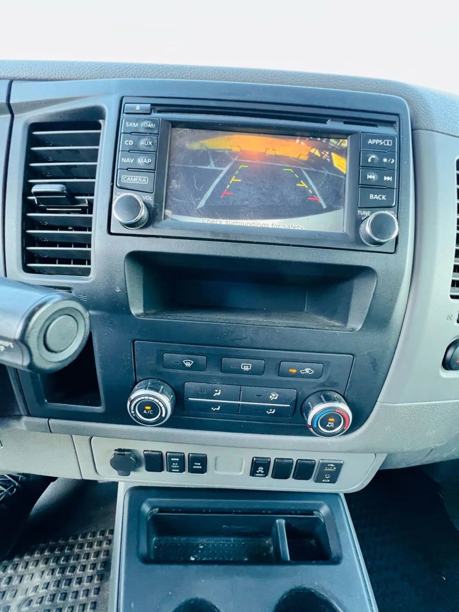 Used 2019 Nissan NV 3500 SL w/ Navigation Package RWD image 11